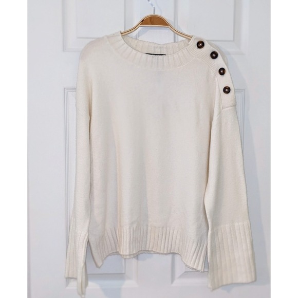 Sanctuary Button Shoulder Sweater Pullover Knit Top Cream White XS NWT $99 - Picture 3 of 11